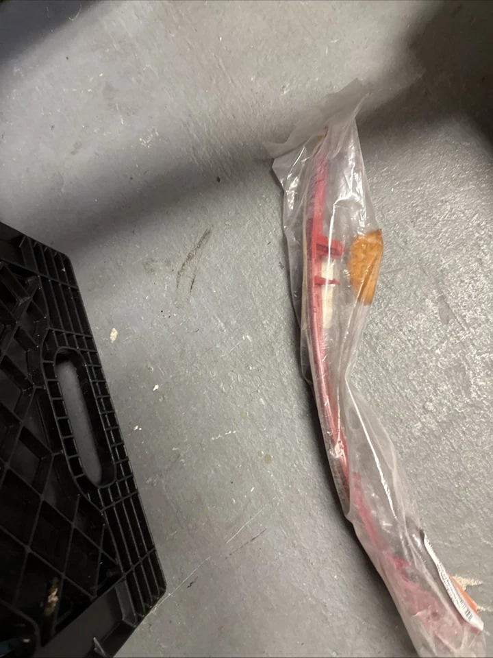 Lente de lâmpada refletora/refletora de para-choque traseiro direita para 17~19 Kia Cadenza OEM - Imagem 2 de 4