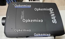 1pcs Sanyo PLC-XF4700C Projector