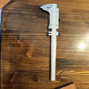 Starrett 123 Vernier Caliper w/Lock Screw 0-12 in 0.001 in w/ Wood Case
