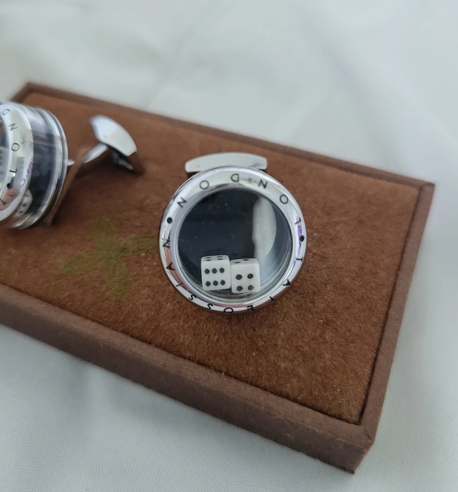 Gemelos para hombre Tateossian Circular Craps Team. Estilo de juego - dados funcionales Foto 4 de 4