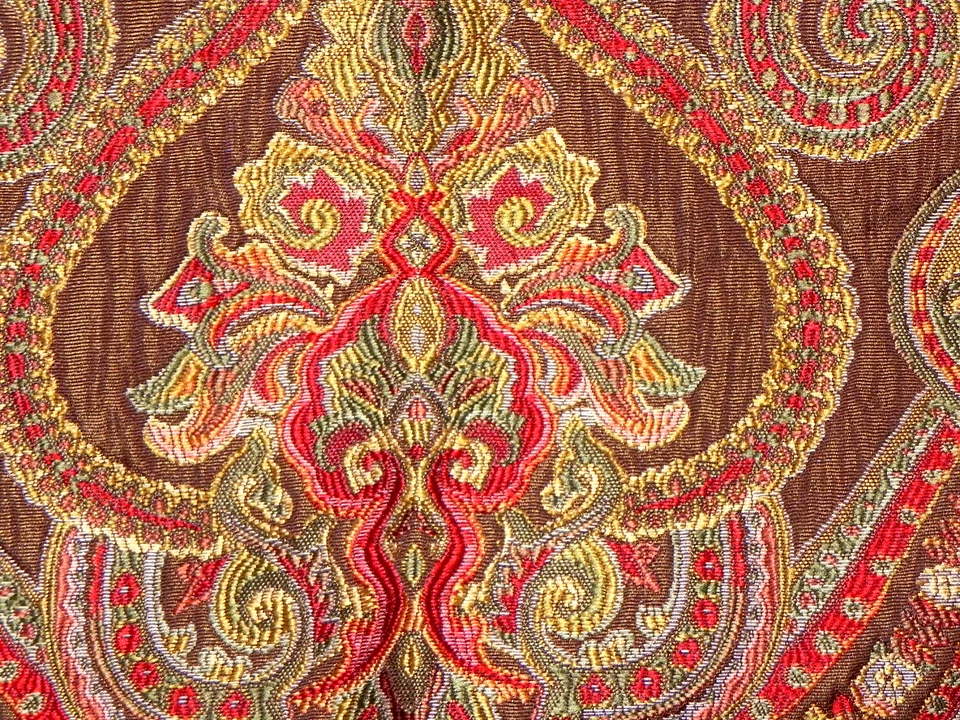 CONJUNTO DE CORTINAS FORRADAS CROSCILL MEDALLION PAISLEY FLORAL VERMELHO/OURO/VERDE 41 X 88 - Imagem 3 de 4