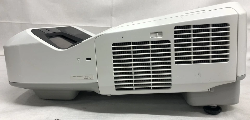 Epson BrightLink 675W WXGA  Interactive 3200 Lumens Projector - Image 2 of 4