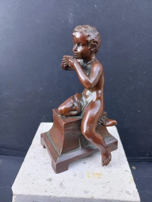 Faune jouant de la flûte de Pan. Bronze Patine  Médaille Signée GIRAUD - Photo 1/4