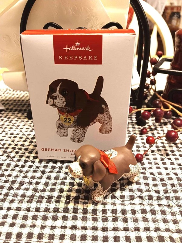 HALLMARK PUPPY LOVE #32 2022 CHRISTMAS ORNAMENTS GERMAN SHORTHAIRED POINTER DOG