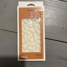 4oz Wax Bar with Embossed Pattern Amber - Roo...