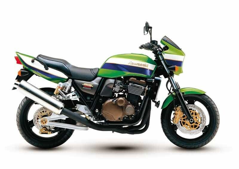 Kawasaki ZRX1100タンクC2 Attention to Details: ZRX1100 Custom - Webike Magazine