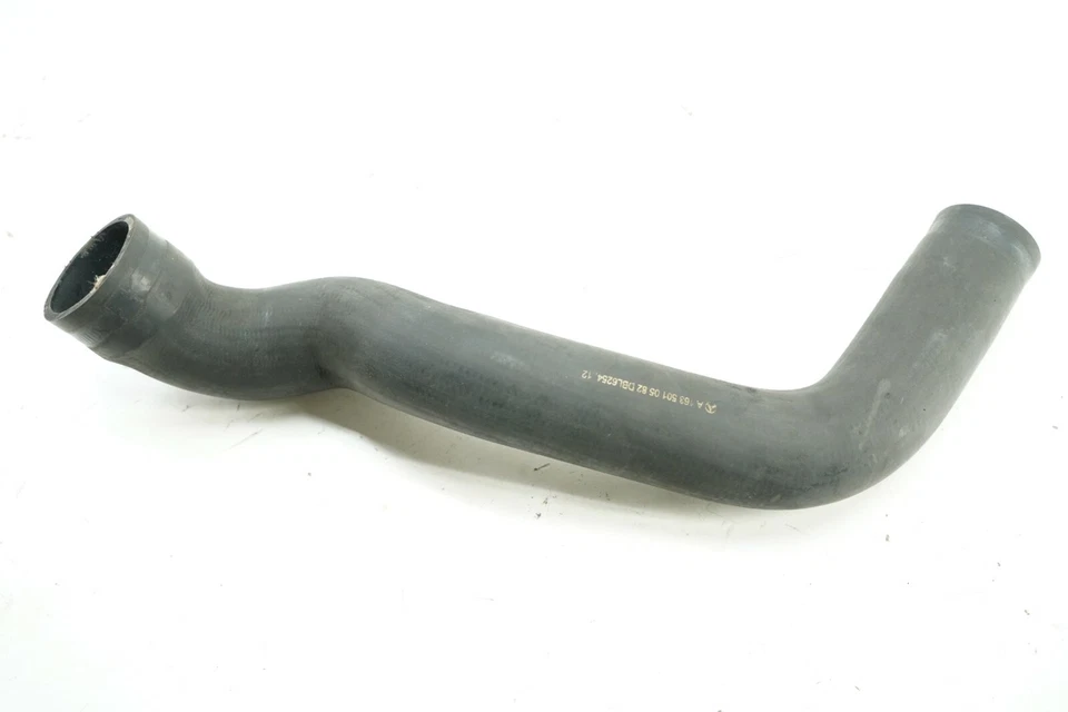 Tubo manguera refrigerante radiador inferior mercedes ml320 ml350 98-05 1635010582 Foto 2 de 4