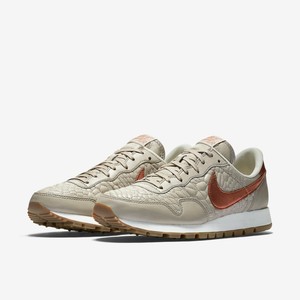 nike air pegasus 83 premium quilted