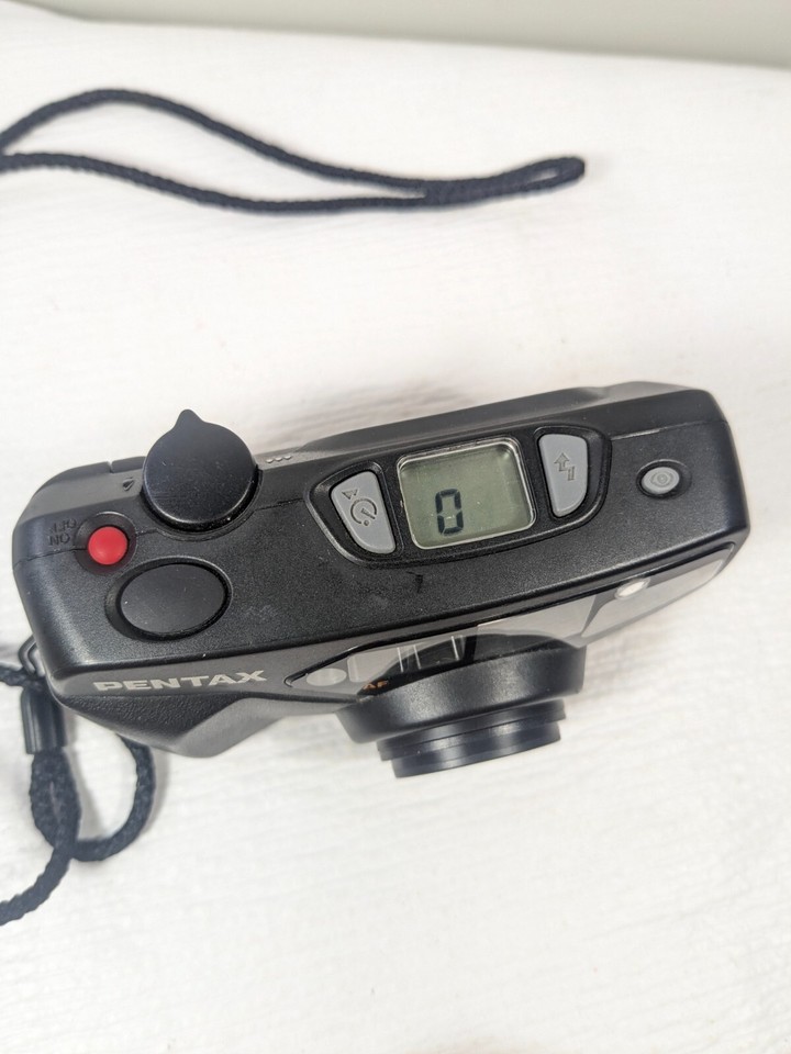 Vintage Pentax Camera IQZoom EZYR 35mm Film Zoom Compact Flash