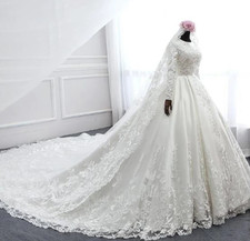 Modest Muslim Long Sleeves Ball Gown Wedding Dress Satin O-Neck Lace Appliques