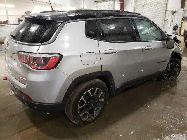 Portavasos trasero Jeep Compass 2018 2019 2020 2021 Foto 3 de 4