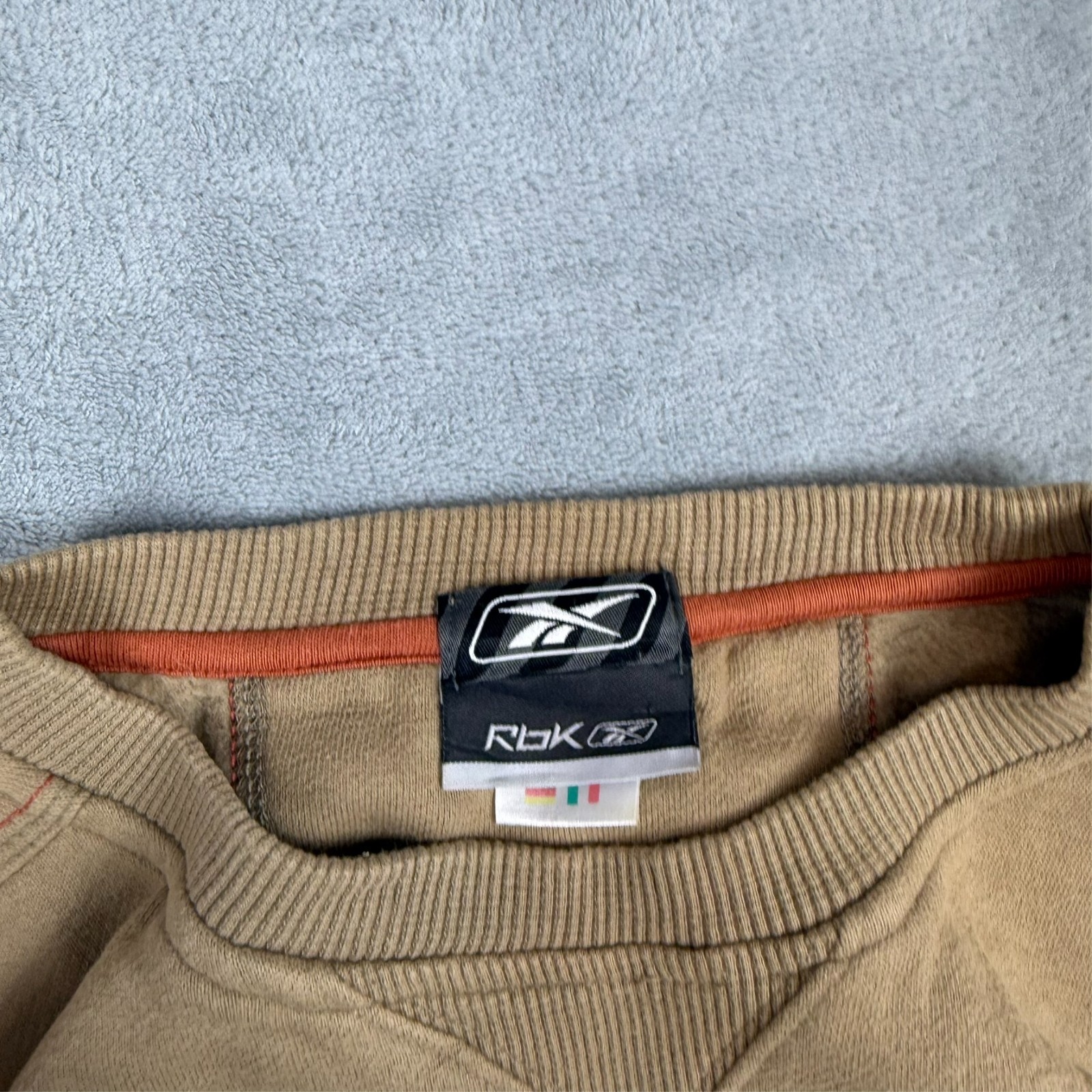 Vintage Reebok 2000's Y2K Tan Beige Spellout Oversized XL Pullover Sweatshirt image 4