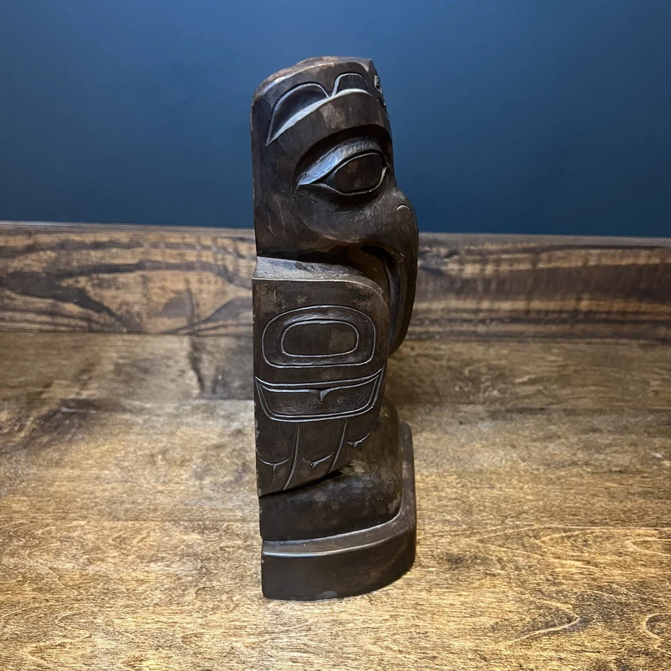 Sujetalibros tótem Amos Wallace Griffins Alaska c1967 par pesado tallado de colección Foto 4 de 4