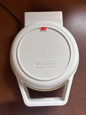 Toastmaster Waffle Maker Cool-Touch Belgian Model 230 -Made in USA