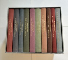 A Wainwright Complete Pictorial Guides Reader...