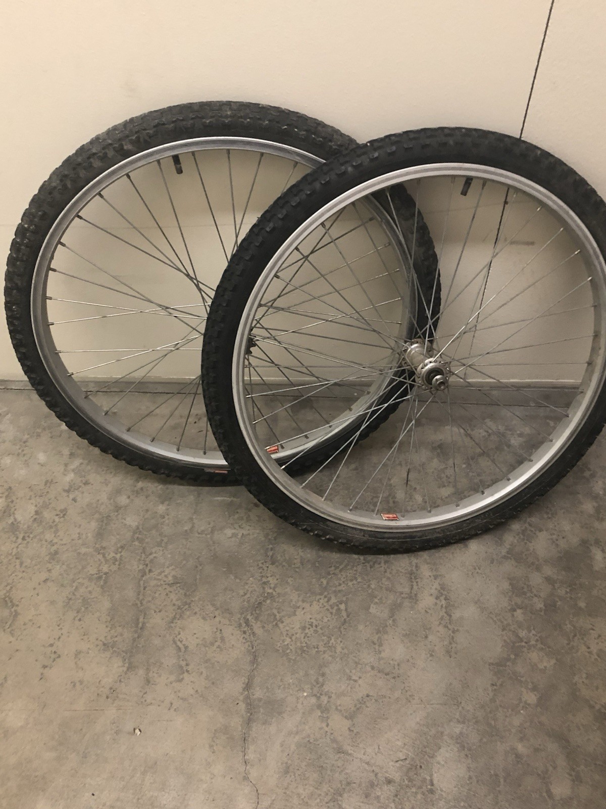 Old School Bmx Mongoose  Supergoose 24 Inch Cruiser Wheels