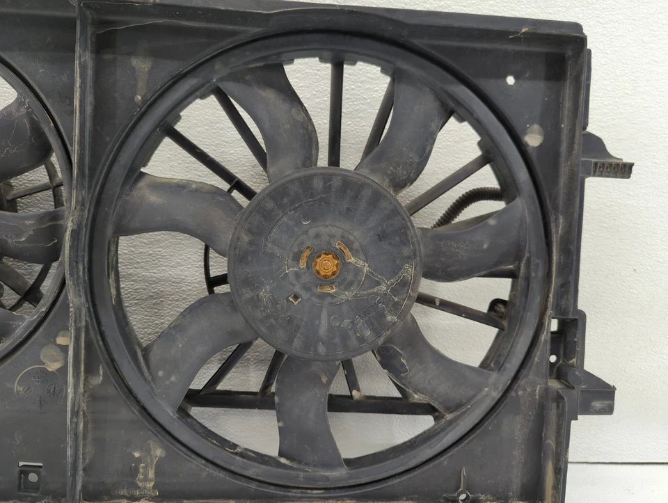 Chevrolet Malibu 2004-2012 conjunto de motor ventilador radiador izquierdo JUUMV Foto 3 de 4