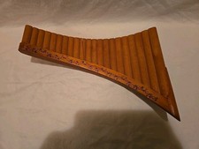 Vintage PanFlute 21 Pipe Appears To Be Handmade. One Pipe Is Cracked. Used.