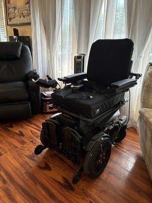 Omega Wheelchair, Raises & Reclines