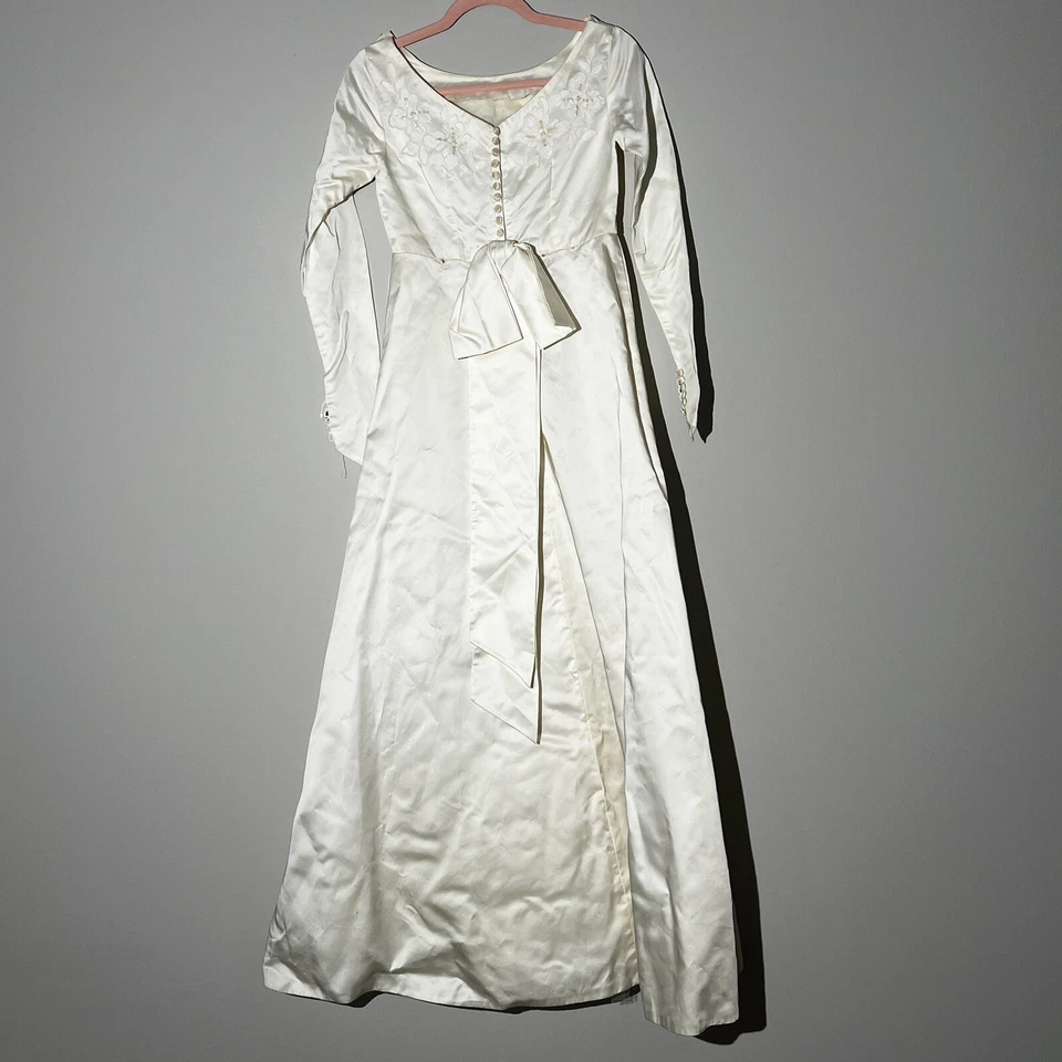 Vestido de novia vintage años 60 mod MCM satinado apliques de encaje vestido de novia tren lazo XS Foto 4 de 4