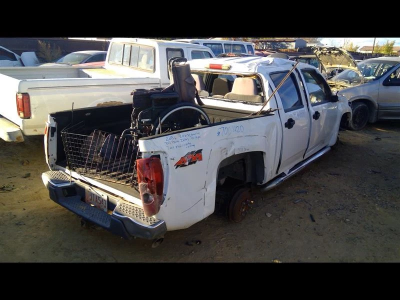 Used Rear Right Door Window Regulator Rear fits: 2006 Isuzu I-350 electric Rear - Image 3 of 4