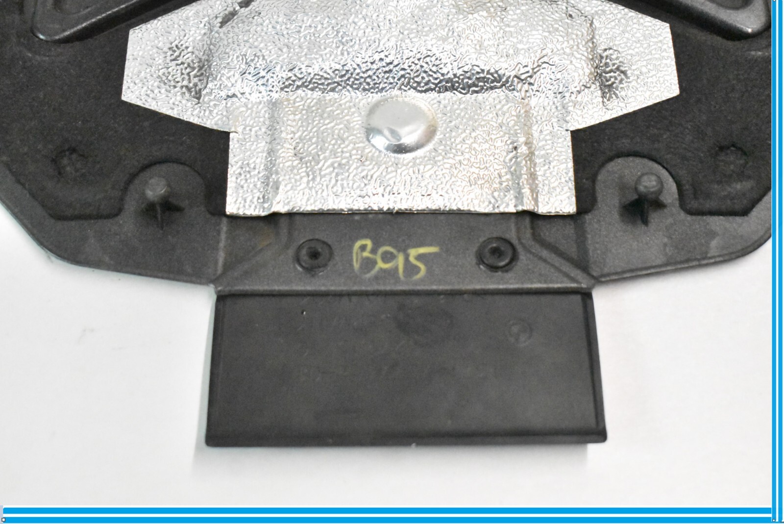 BMW F07 F10 F06 F12 F01 FX5 X6 Engine Beauty Cover OEM 13717577456 