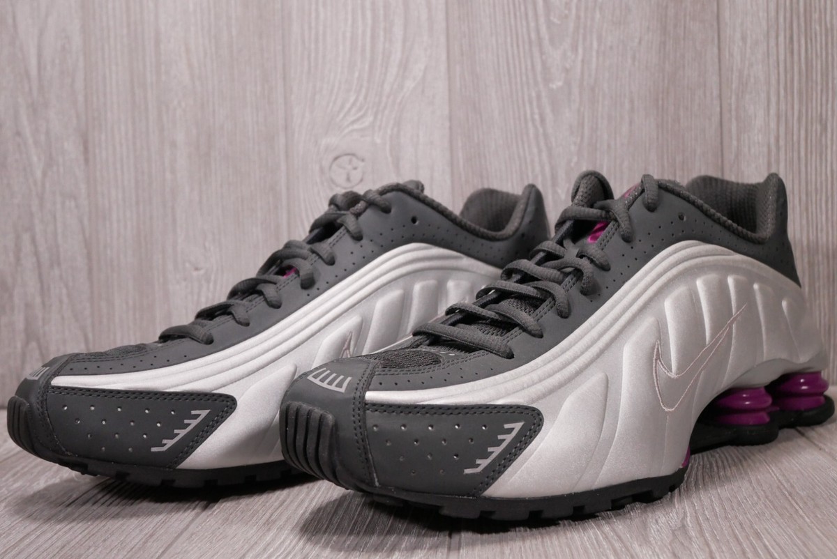 nike shox r4 true berry