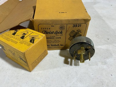 5x Hubbell 3521 Twist-Lock Armored Cap Plugs 20A 250V, 10A 600V 5-Wire, NOS