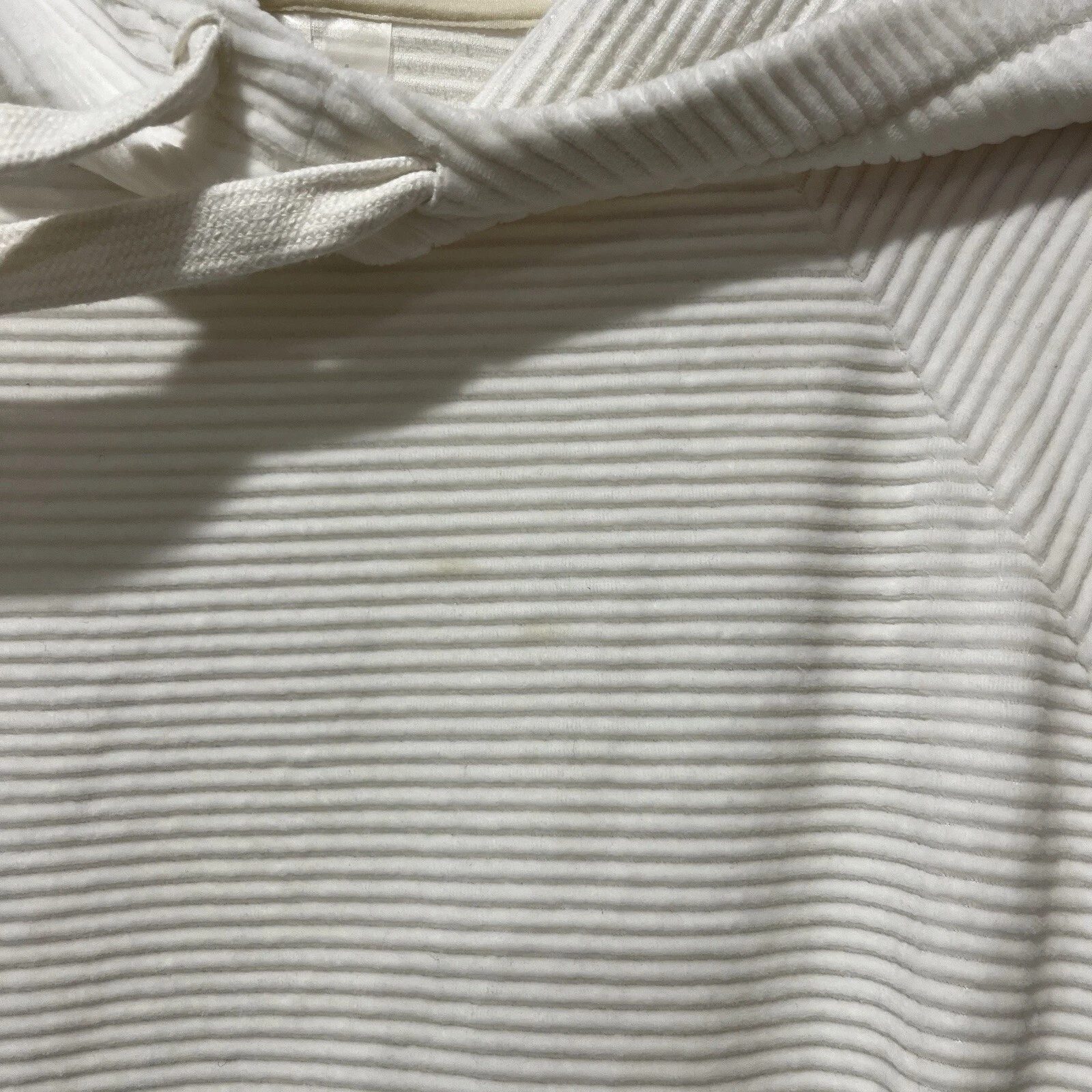 OFF WHITE Felpa con cappuccio strappata Zella bianco sporco taglia media maglione manica lunga morbido