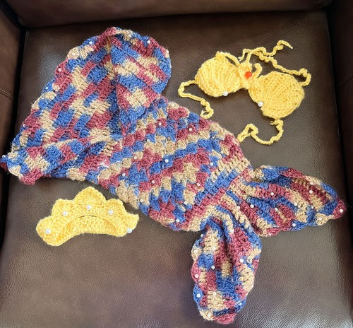 Handmade Newborn Photography Girls Crochet Mermaid Tail, Bra & Headband Set - Picture 3 of 3
