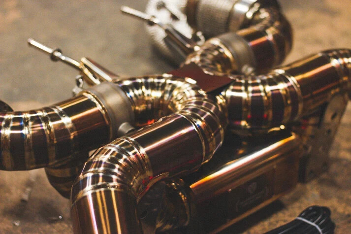 Valvetronic Designs Double X Pipe F1 Exhaust System For 2018-2022 Mclaren 720S