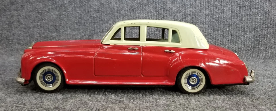 ROLLOS DE LITOGRAFÍA DE HOJALATA BANDAI AÑOS 50 DE COLECCIÓN ROYCE SILVER CLOUD LRG 11,5" DE LARGO HECHOS EN JAPÓN Foto 2 de 4