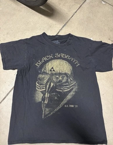 RARE Vintage Black Sabbath Tour T-Shirt – Original Ozzy 1970s vintage concert t-shirt, vintage, single stitch, B+ condition