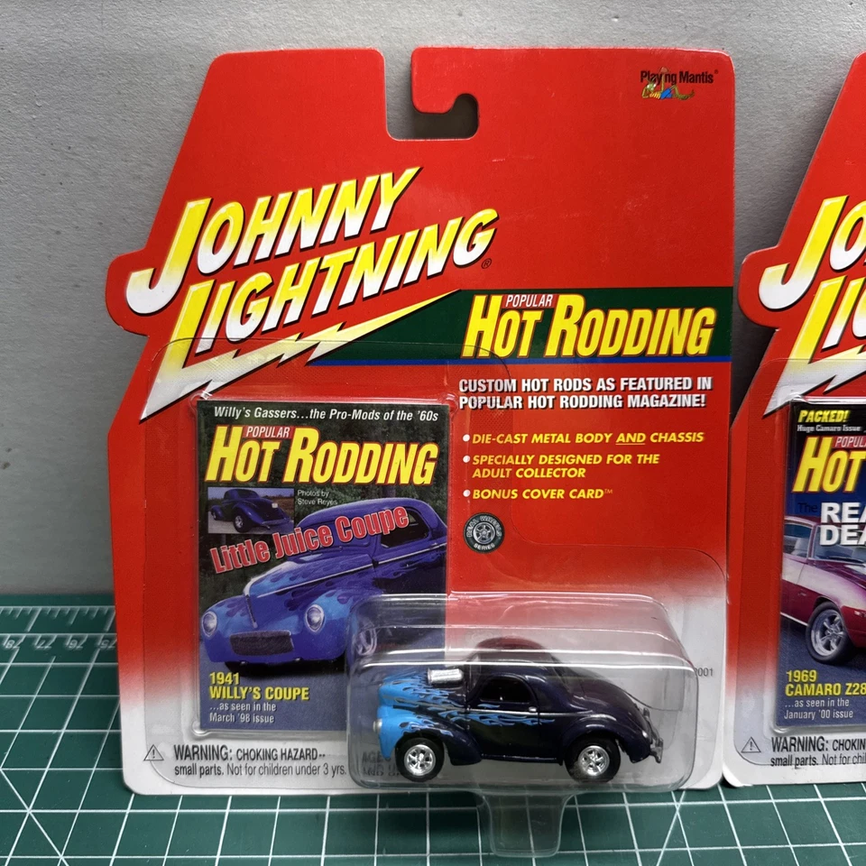 x3 2001 Johnny Lightning Popular Hot Rodding Hemi Cuda Camaro Z28 Willy's B3 - Image 2 of 4