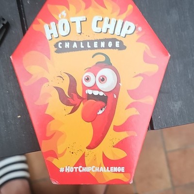 HOT CHIP Challenge Chips   scharfer Chip Snack, Chili-Motiv