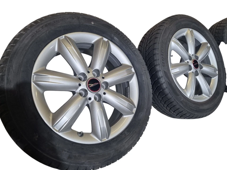 Original MINI F60 Countryman Winterreifen 205 60 17 Zoll Star Spoke 539 6856041 - Bild 2 von 4