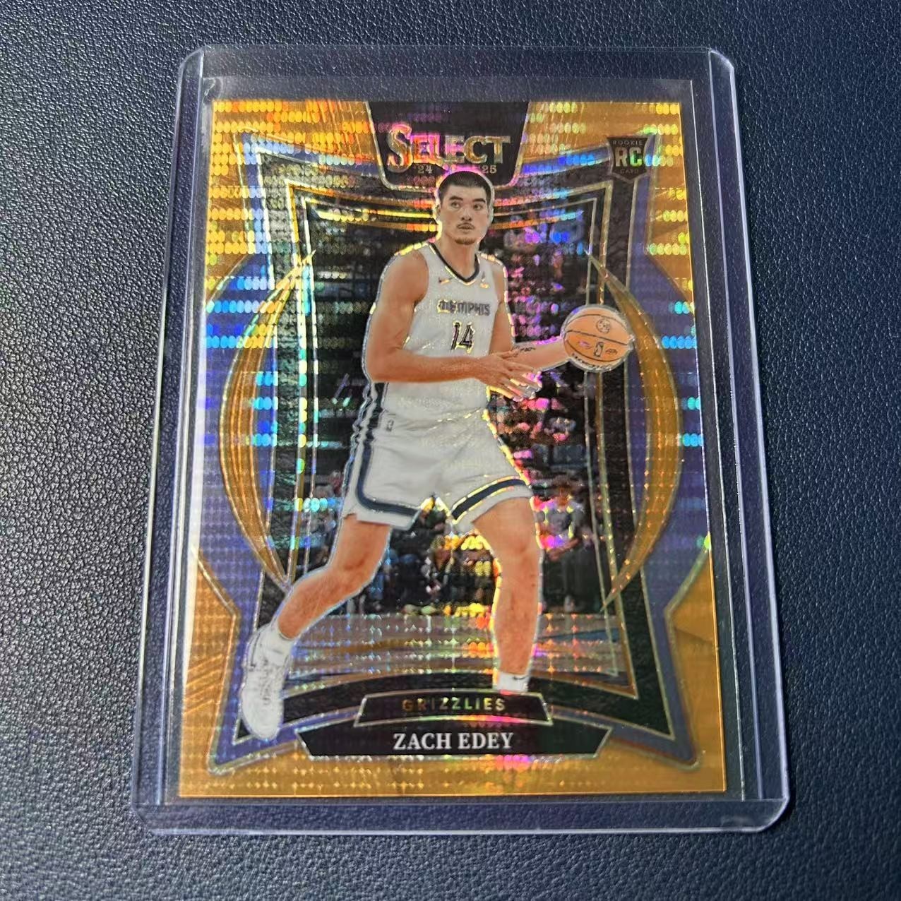 🐙2024-25 PANINI SELECT ORANGE PULSAR PRIZM CONCOURSE RC #98 ZACH EDEY /18