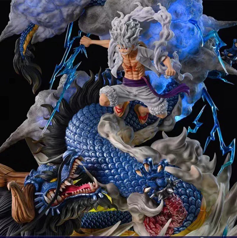 figurine one pièce luffy et Kaidou avec boite