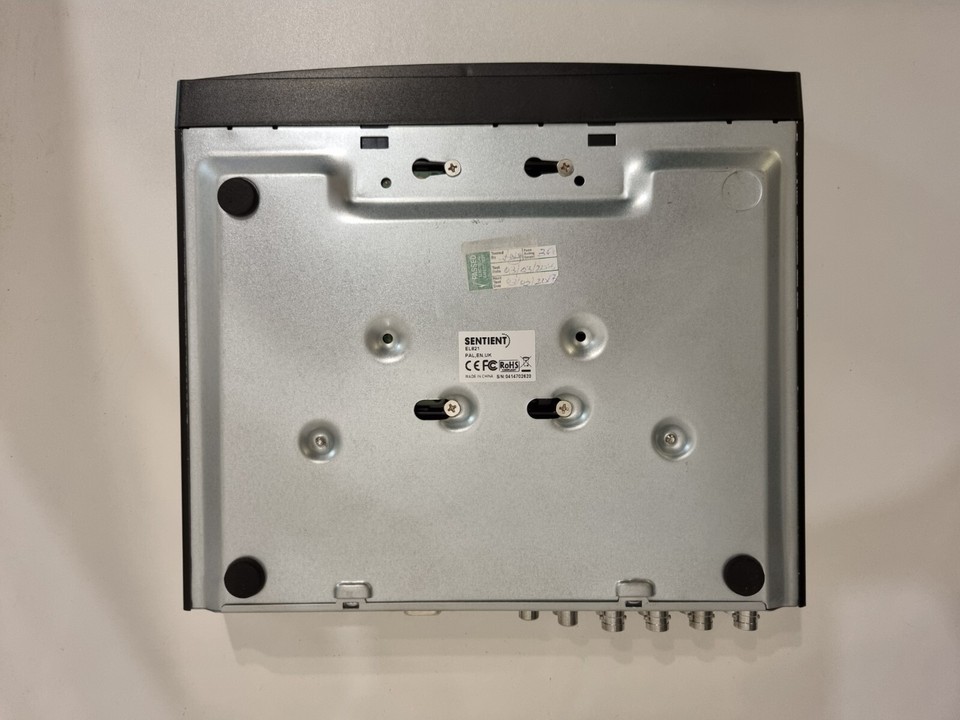 SENTIENT CCTV Security Camera Complete Kit 8 Channel 4 Cameras 1TB HDD