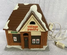 1999 Village Pantry Convenience Store Limited Edition Lighted Village House