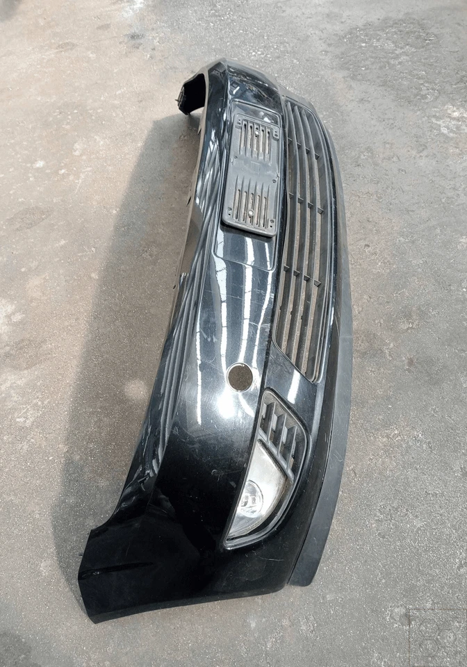 1372809 Paraurti ant.  FORD FIESTA (CBK) 1.4 TDCi Ghia Ber. 5p/d/1399cc - Immagine 2 di 4