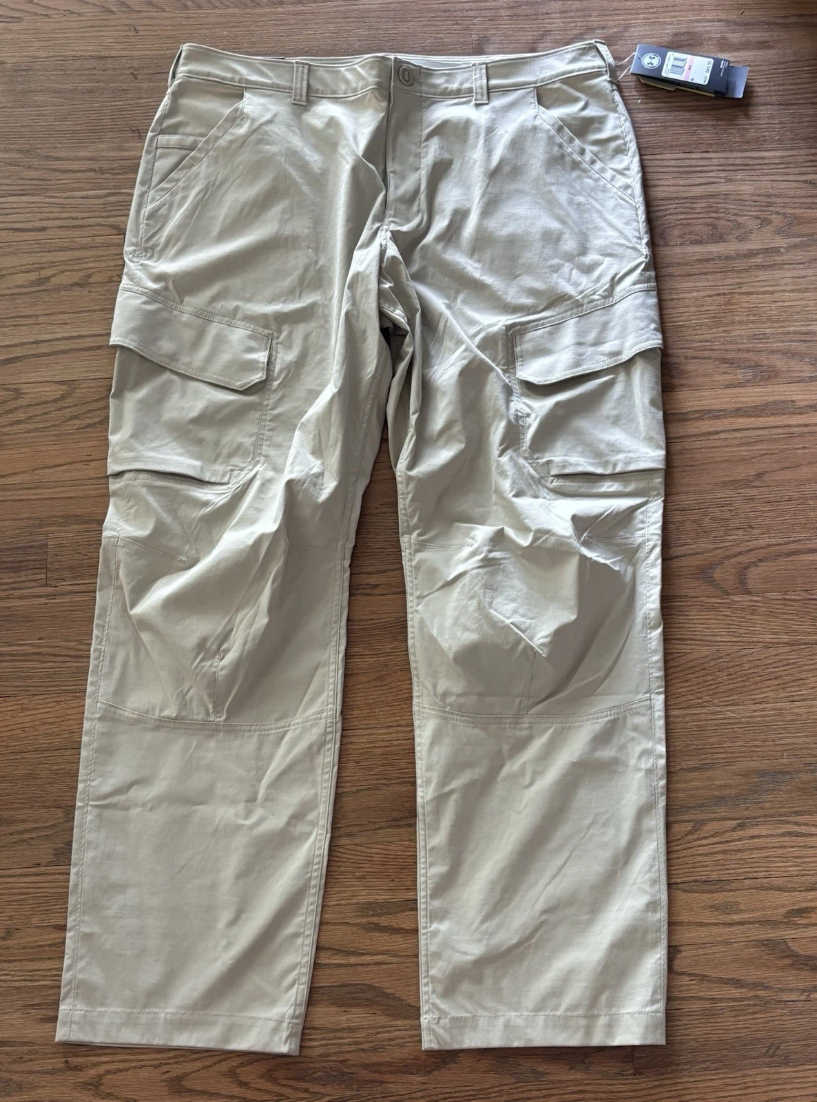 Under Armour Storm Light Khaki UA Fish Hunter Cargo Pants UPF 30 Men's 40X32 NWT