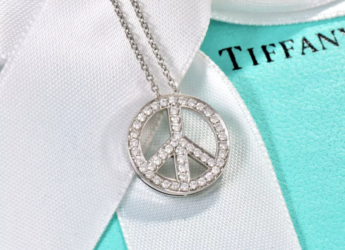 Tiffany peace necklace deals