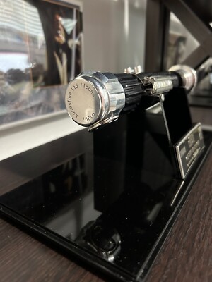 Icons CEO Star Wars A New Hope Obi-Wan Kenobi Lightsaber Replica