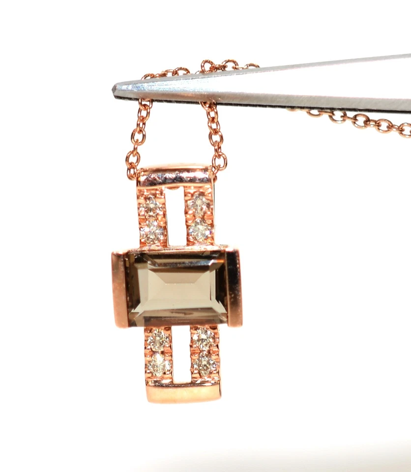 Collar colgante de diamantes y cuarzo ahumado natural LeVian de oro rosa de 14 quilates 1,02 tcw Foto 3 de 4