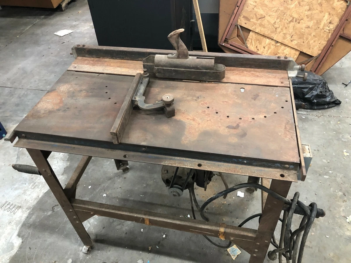 Vintage Craftsman Table Saw setup 103.2501 series. ROLLER TABLE SAW