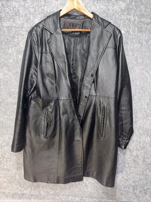 Phase Two Women's Zip out Lining Black Leather Button Up Trench Coat Sz Large