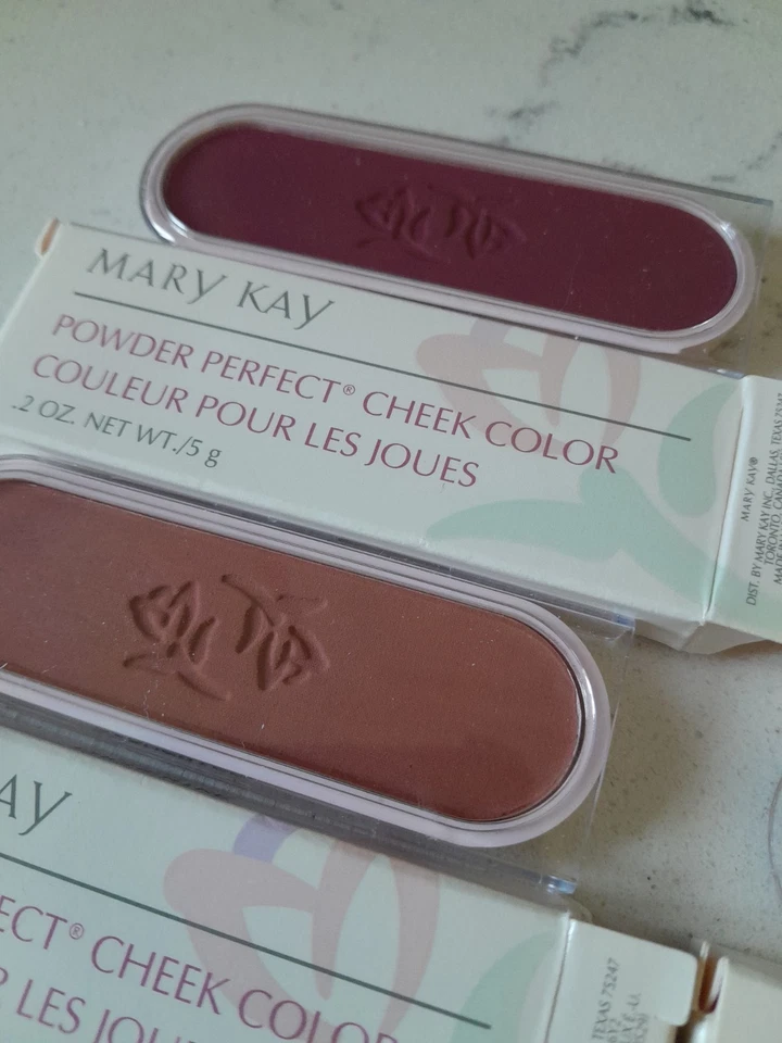 MARY KAY 4 Pc Perfect Powder Cheek Color Teaberry Mulberry Apple Walnut Cashmere - Image 3 of 4