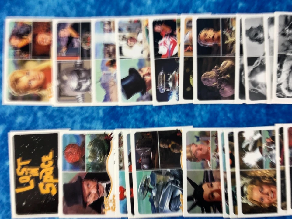 Lost in Space: The Complete Lost in Space SINGLE Non-Sport Trading Rittenhouse - Image 2 of 4