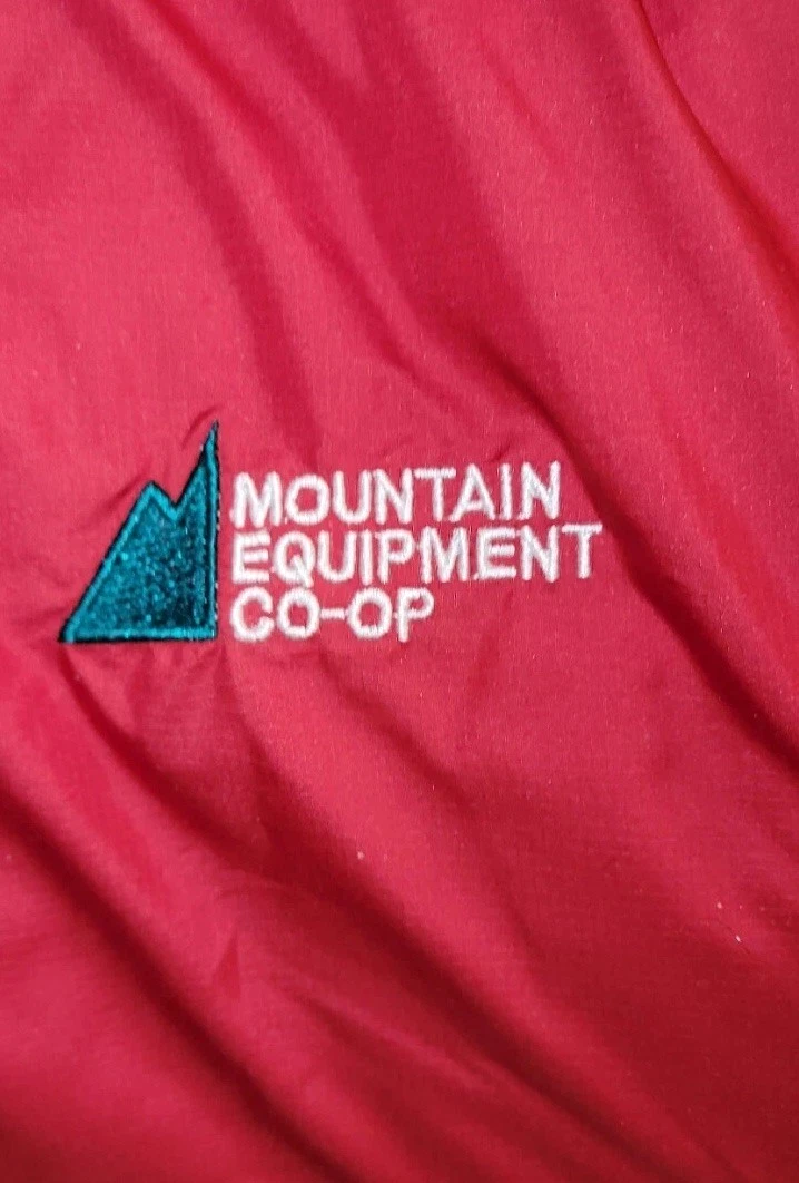 Mountain Equipment Co-op: -7 C Gryphon Sleeping Bag, Small Adult, Red, NO BAG